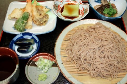 御食事処いしい　※2024年11月1日より休業中