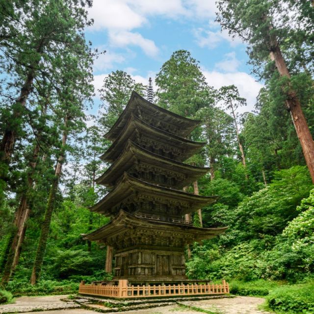 （国宝）羽黒山 五重塔 