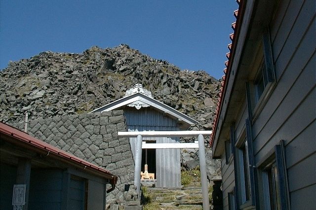 鳥海山大物忌神社　本殿