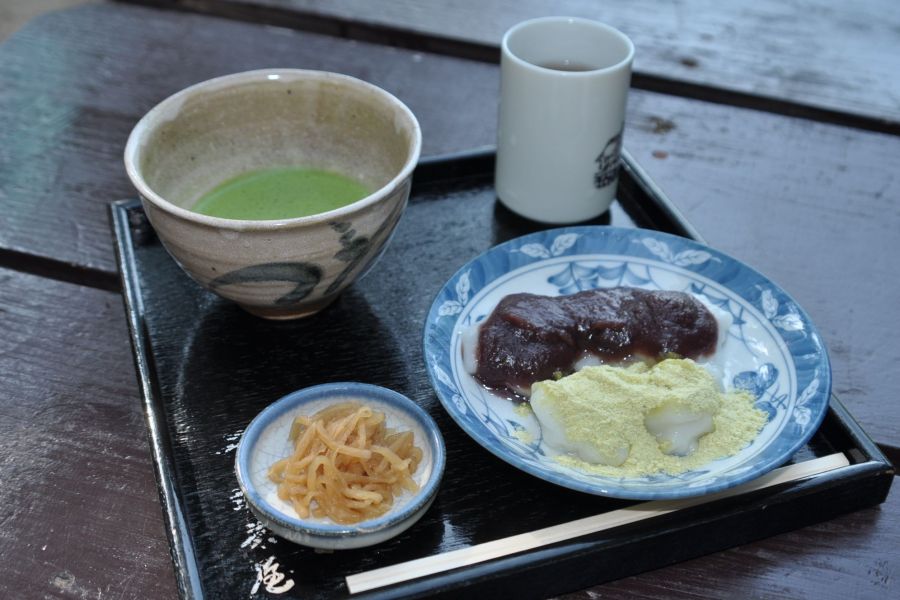 二の坂茶屋