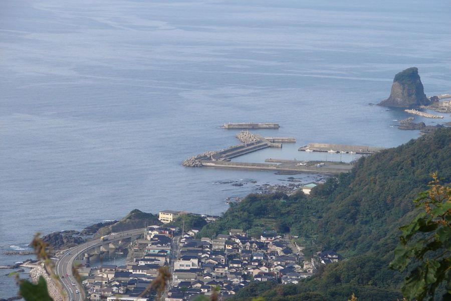 天魄山