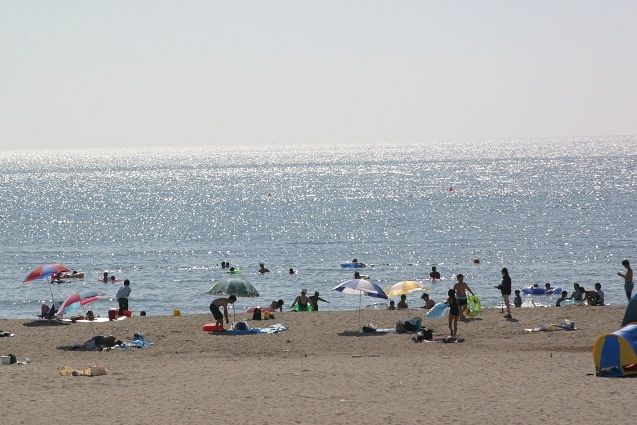 西浜海水浴場 観光スポット やまがた庄内観光サイト 山形県庄内エリアの観光 旅行情報