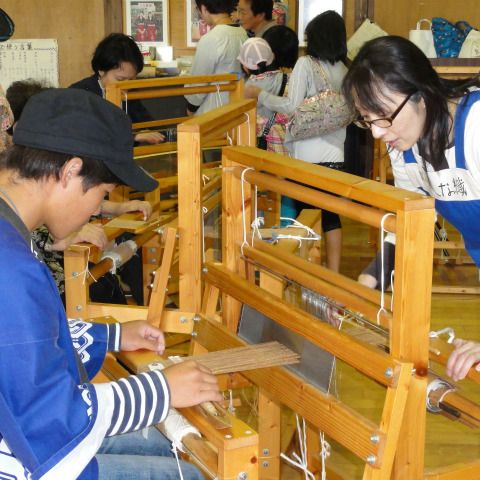 しな織体験