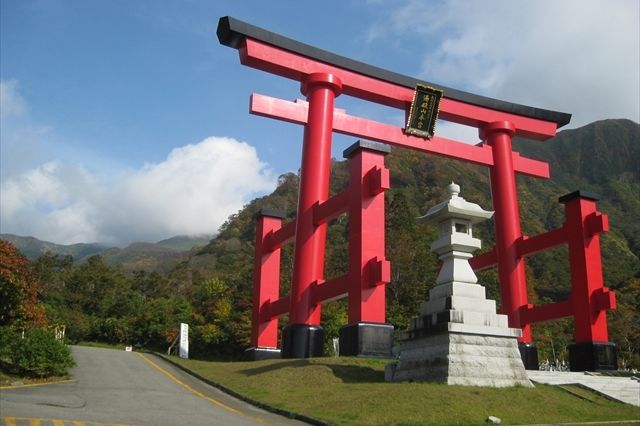 湯殿山神社