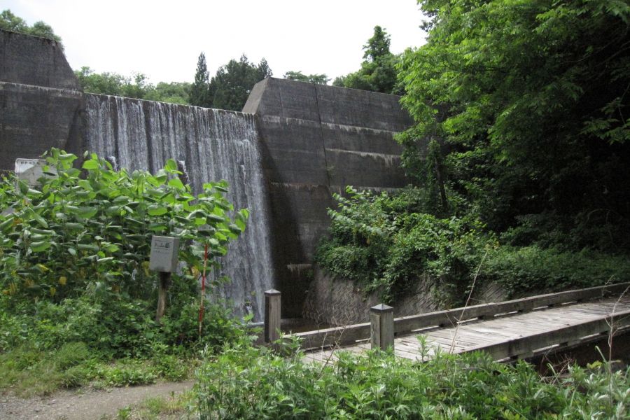 登山口駐車場周辺