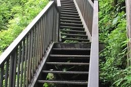 一の滝の階段