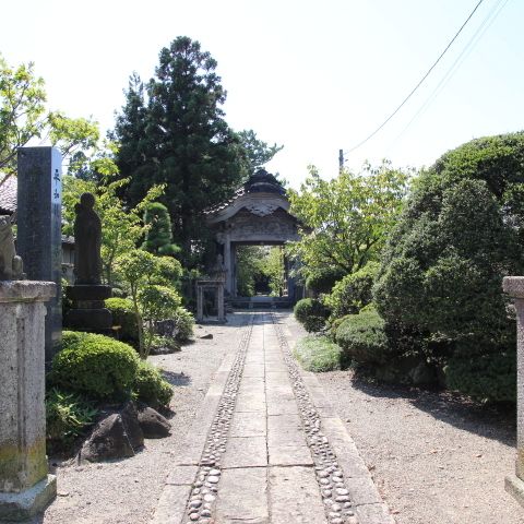 梅枝山 乗慶寺（曹洞宗）/ 庄内三十三観音 第14番