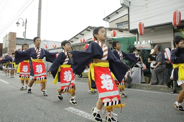 余目まつり