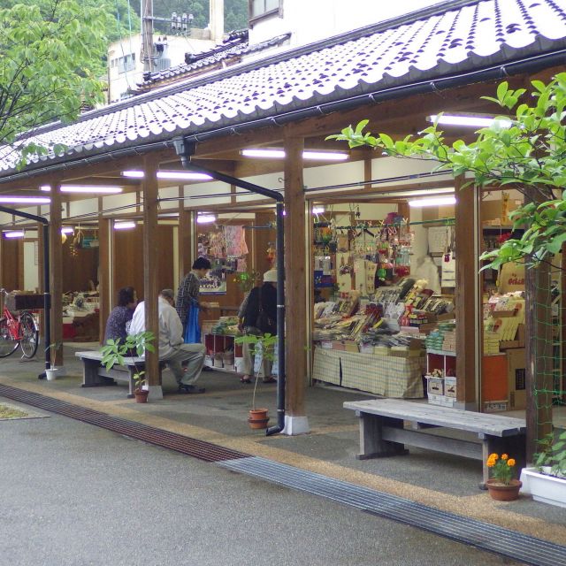 あつみ温泉朝市